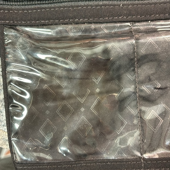 Vera Bradley hanging toiletry/makeup bag - Picture 7 of 7